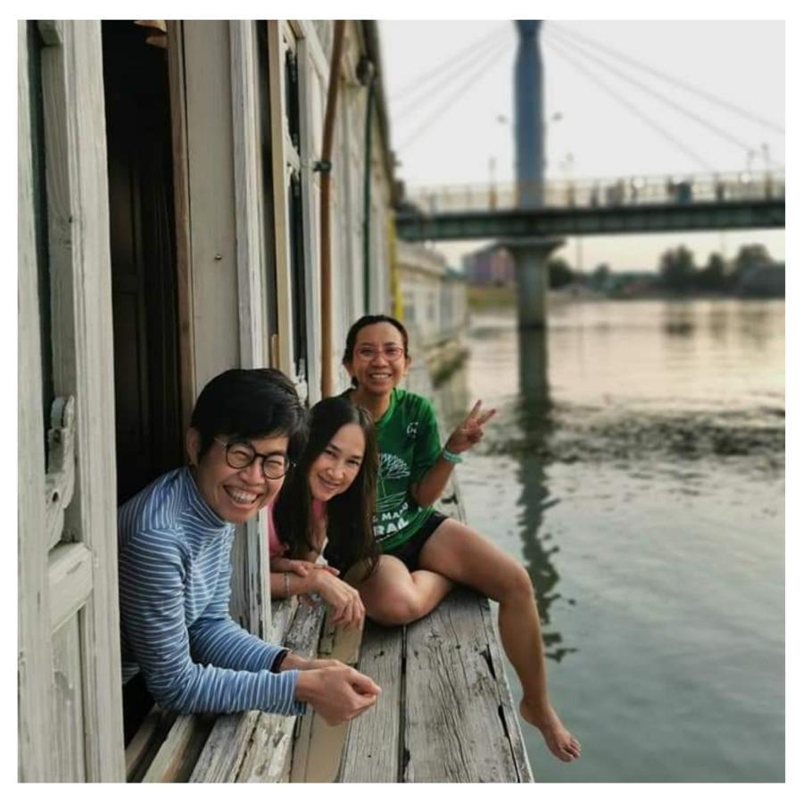 The Shelter Group Of Houseboats & Tour Organiser Srīnagar Extérieur photo